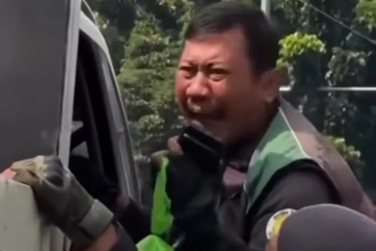 Viral Video Motor Driver Ojol Diangkut Dishub, Tangisan Minta Ampun Disorot Warganet