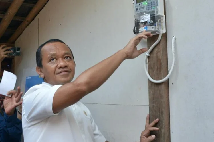 Bahlil Pastikan Pasokan Batu Bara ke PLN Aman Meski Masih Sering Terjadi Mati Listrik
