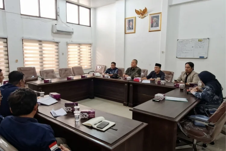 Komisi II DPRD Cirebon Soroti Dugaan Sambungan Ilegal dan Pungutan Percepatan di PDAM