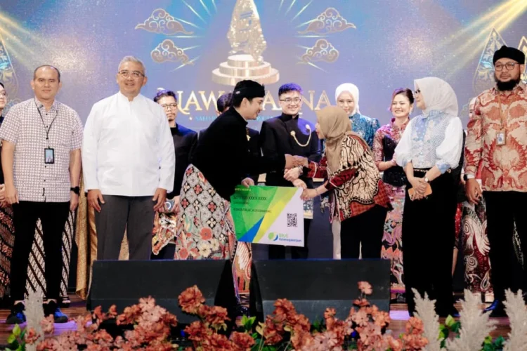 Kerja Naik-Turun Panggung Risiko Tinggi, BPJS Ketenagakerjaan Kasih Solusinya ke MC