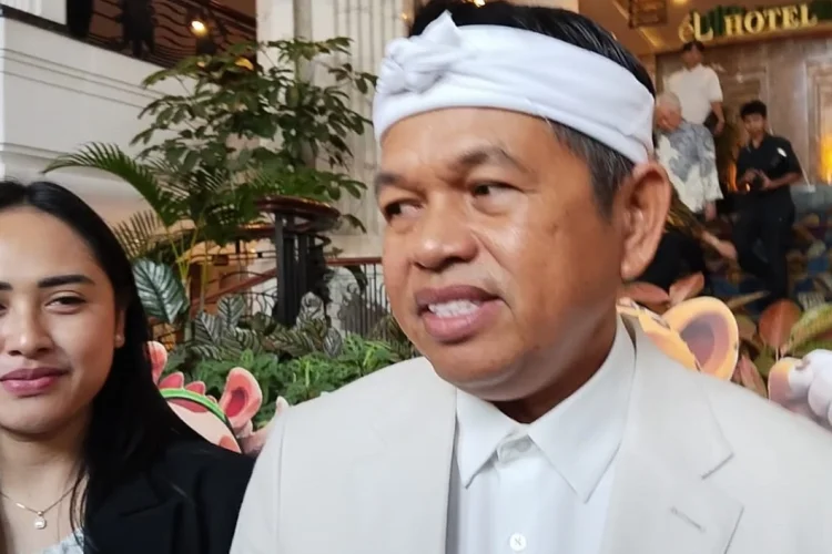 Dedi Mulyadi Minta Farhan Sanksi Birokrasi soal Penebangan 10 Pohon di Jalan Riau