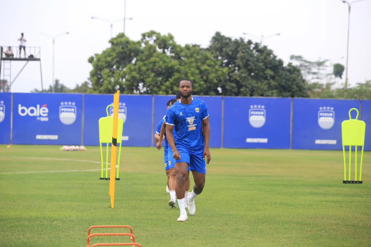Foto: Persib Kembali Jalani Latihan Menghadapi Musim Kompetisi 2026/2027