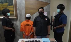 Dikemas dalam Pakan Burung, Polisi Tangkap Pengedar Sabu di Bekasi