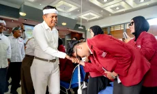 Gema Jabar Sempat Tuai Polemik, Dedi Mulyadi Lepas 1.147 Mahasiswa UPI ke Sekolah