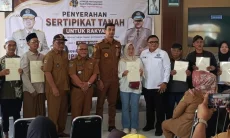Program PTSL 2026 Jangkau 11 Desa, BPN Kabupaten Bandung Serahkan 1.000 Sertifikat
