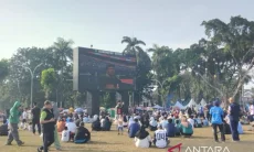 Bupati Bogor Izinkan PKL Berdagang malam di Alun-alun Tegar Beriman