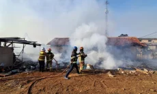 Usaha Ternak Ayam Hangus Dilalap Api, Disdamkar Garut Terjunkan 3 Unit Damkar