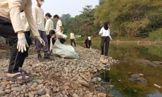 Pemkot Ajak Remaja dan Masyarakat Bersihkan Sungai Ciliwung di Area Kedunghalang