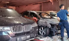 Showroom Mobil Bekas di Bandung Terbakar, Diduga Korsleting Chevrolet