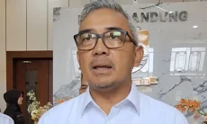 Bukan Karena Pelajar Pelaku Kejahatan, Ini Alasan Farhan Permanenkan Jam Malam