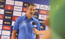 Meski Kalah 0-1 dari Persib, Pelatih Arema FC Mengaku Tak Kecewa