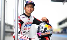 Veda Ega Tembus Enam Besar Moto3 2026, Pembalap Indonesia Kian Dekat Ukir Sejarah