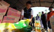 BRI Region 9 Bandung Salurkan Bantuan untuk Korban Kebakaran Kampung Adat Ciptamulya