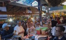 Permintaan Tinggi, Harga Ayam di Kota Bandung Hamoir Rp50 Ribu per Kilo