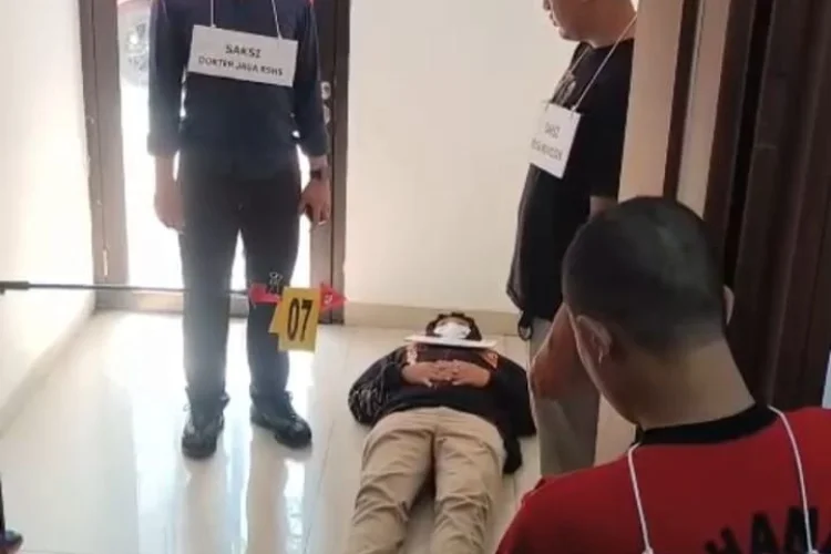 Tak Gunting Bibir Yuvita, Begini Pengakuan Taufik Hidayat saat Rekonstruksi