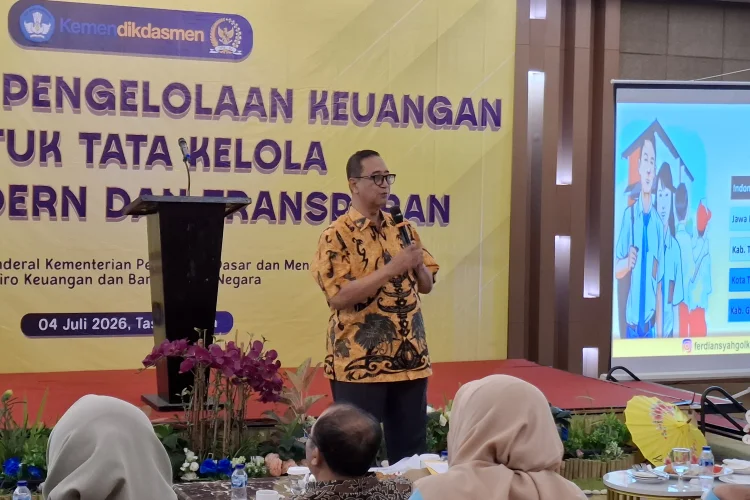 DPR Sosialisasikan Tata Kelola Keuangan Digital, Cegah Mark Up Anggaran Sekolah