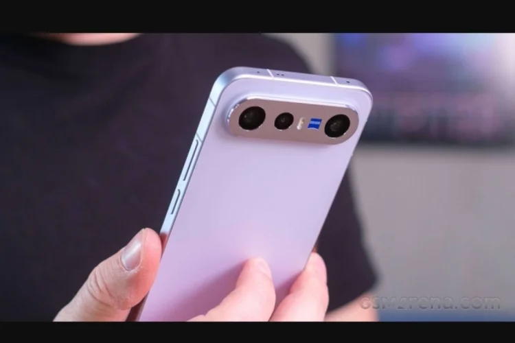 Bocoran Spesifikasi Vivo X300e: Bodi Tipis Gendong Baterai Raksasa 7100 mAh