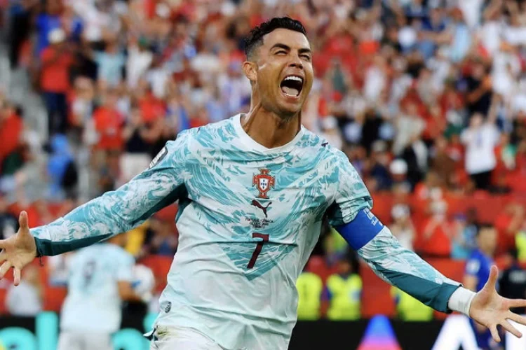 Pernyataan Ronaldo yang Sebut Euro 2016 Setara dengan Piala Dunia 2026 Memicu Kritik