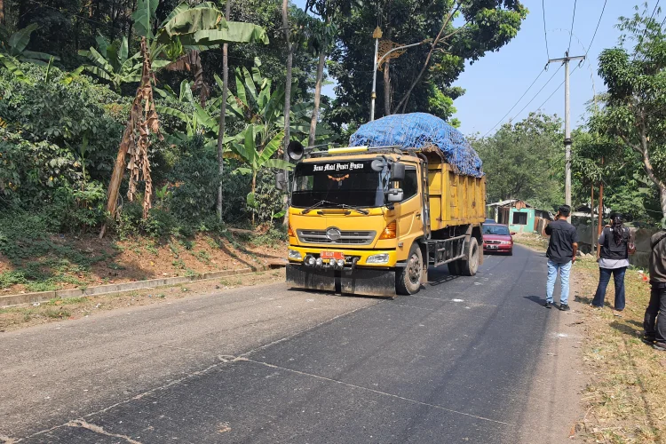 TPA Mandiri Terkendala, 550 Ton Sampah Per Hari di KBB Terancam Tak Tertampung