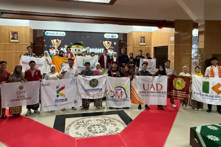 Mahasiswa Ilmu Komunikasi FISIP UMC Borong Prestasi Nasional dan Internasional di SIL