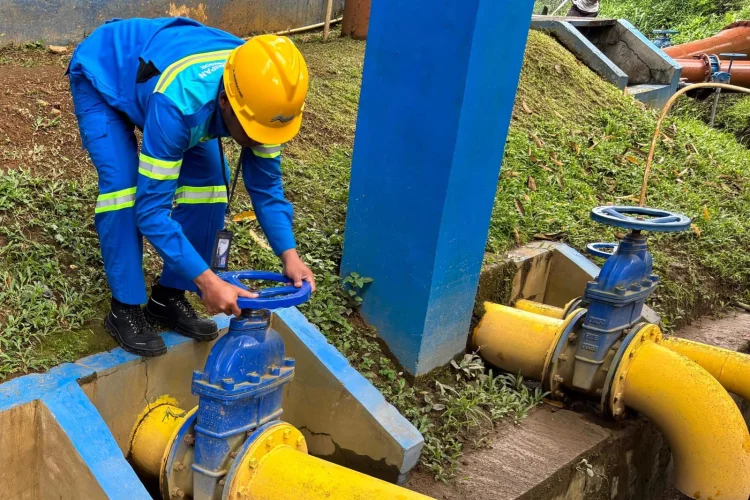 Industri Terjepit Antara Tingginya PAT dan Minimnya Fasilitas Air Tirta Kahuripan