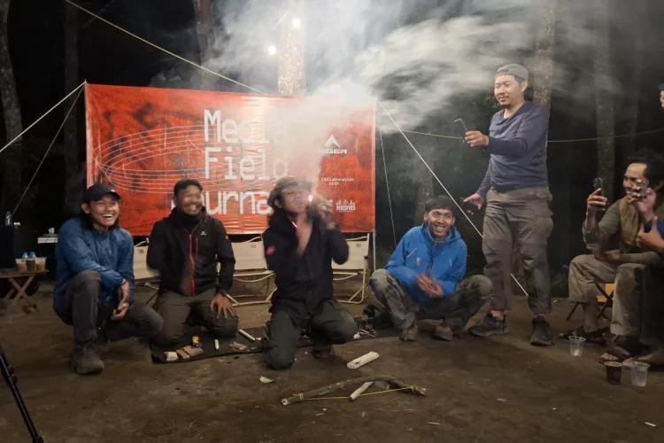 Eiger Pasang Sign System di Jalur Pendakian Talaga Bodas