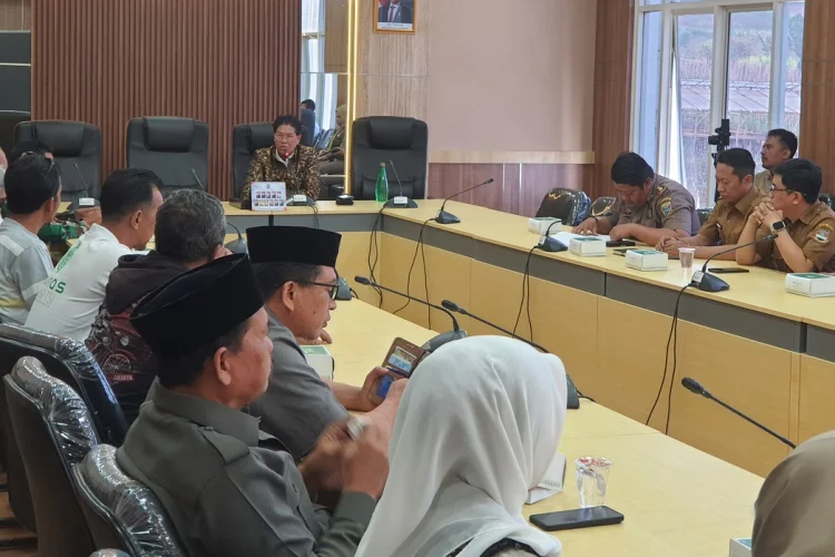 Polemik Perumahan Bersubsidi di Cikalongwetan, Pemilik Lahan Keluhkan Pembayaran