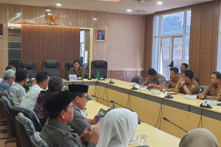 Sawah Hilang Janji tak Kunjung Datang
