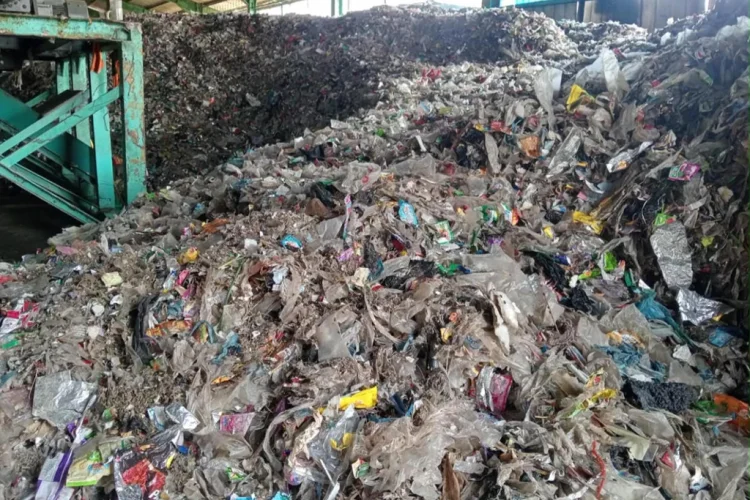 Di Karawang, RDF Sukses Tembus Pasar Industri