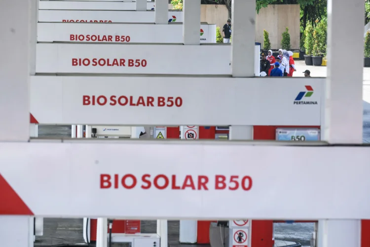 Respons Positif Industri Otomotif