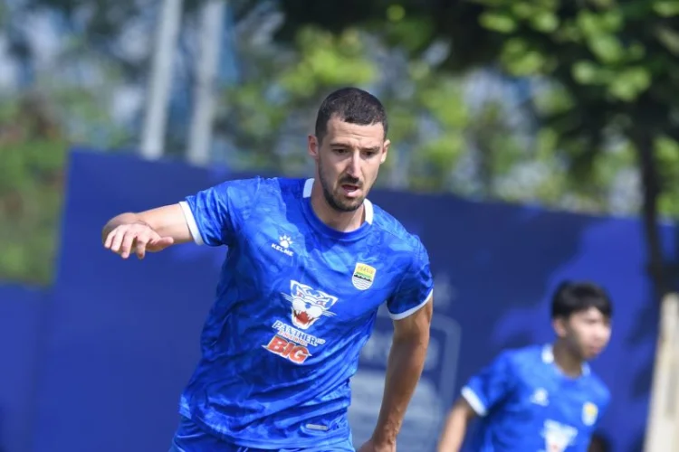 Balsa Sekulic Makin On Fire, Siap Bawa Persib Bandung Juara Piala Presiden 2026