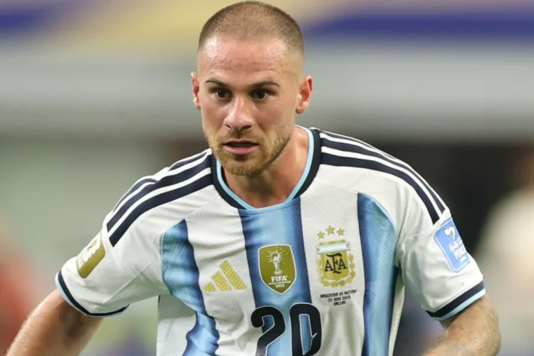 Mac Allister Tegaskan Argentina Tanpa Tekanan Hadapi Inggris