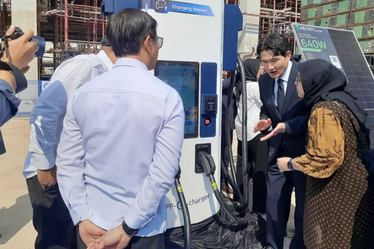BRT Bandung Raya Dapat Suntikan Stasiun Pengisian Daya dari Korea