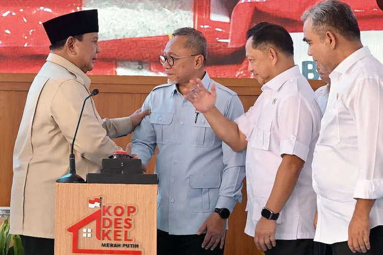 Kopdes Beda dengan Supermarket, Menko Pangan Zulhas: Koperasi Bisa Take Over