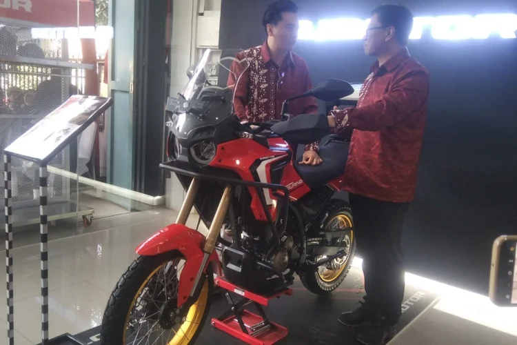 Perkuat Jaringan di Jabar, Diler 3S QJMotor Hadir di Bandung