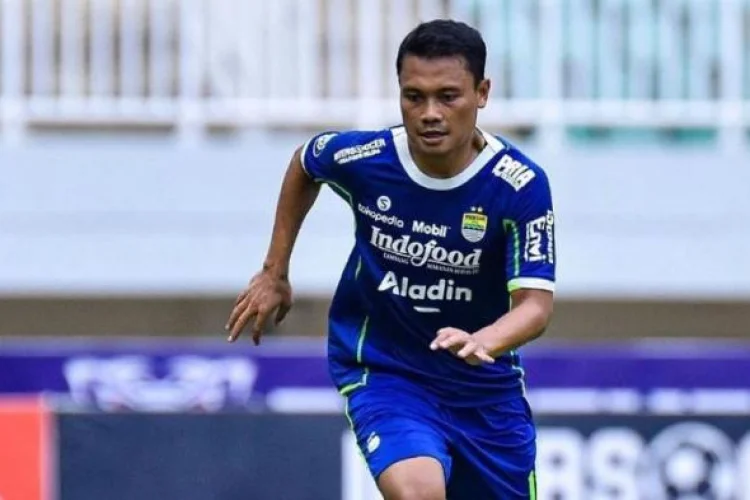 Gelandang Persib Dedi Kusnandar Tak Sabar Hadapi Sabah FA di Dewata Challenge Series