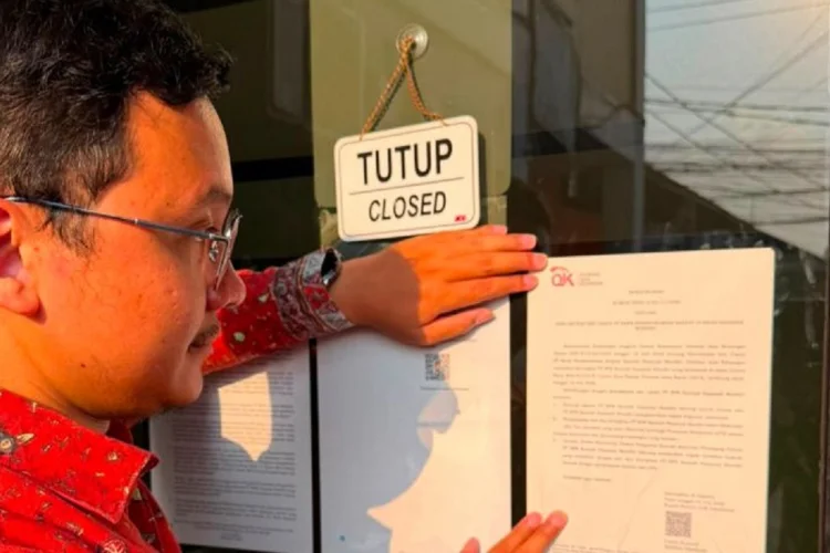 OJK Cabut Izin Usaha BPR Syariah Hasanah Mandiri di Depok