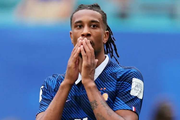 Pecah Rekor Pele