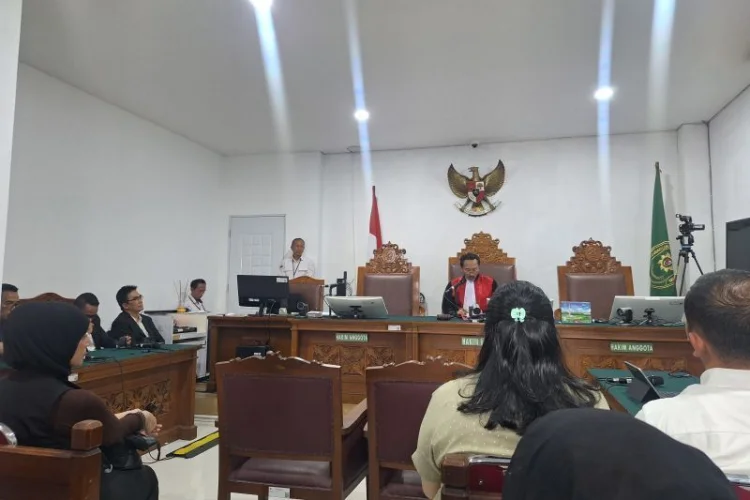 Hakim PN Jaksel Tolak Permohonan Praperadilan Roy Suryo