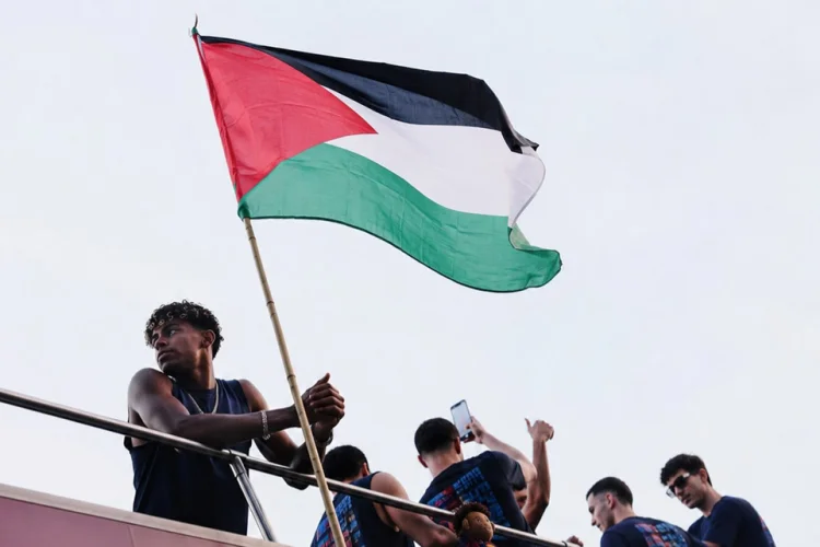 Ketika Gema Juara Spanyol Menembus Sunyi Gaza