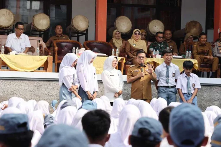 Biaya Pendidikan Gratis Buka Peluang Baru