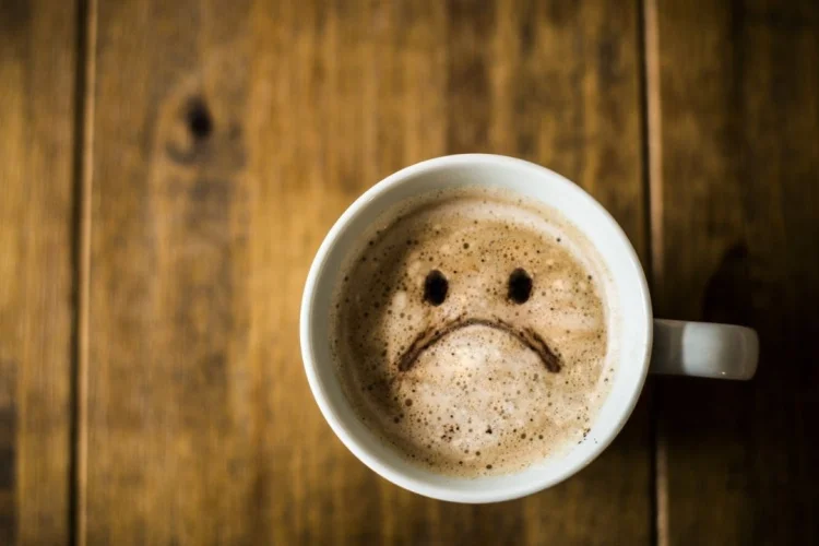 Sikap Kami: Ironi Secangkir Kopi