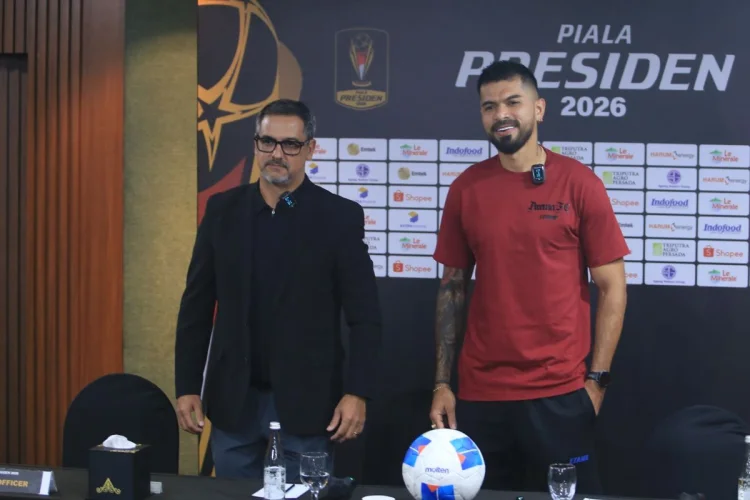 Siap All Out, Arema FC Ogah Mengalah dari Persib
