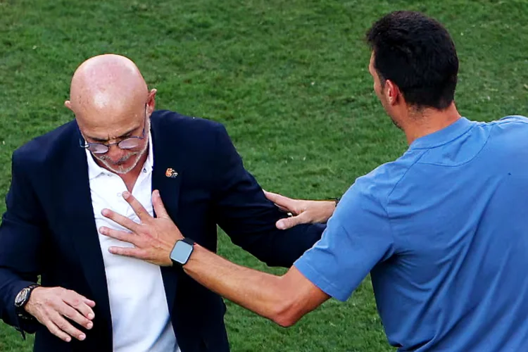 Pelatih Spanyol Tegaskan Perlakuan Argentina di Piala Dunia Tak Dapat Ditoleransi