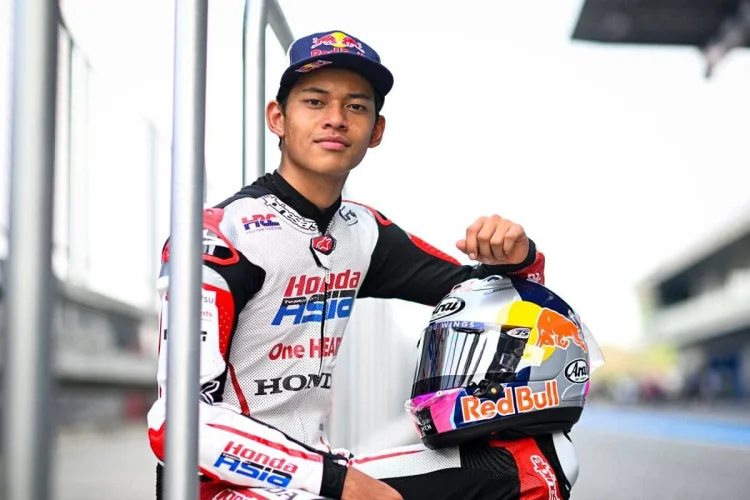 Veda Ega Tembus Enam Besar Moto3 2026, Pembalap Indonesia Kian Dekat Ukir Sejarah