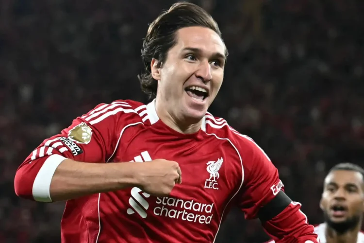 Chiesa Mau Lanjutkan Karier di Anfield