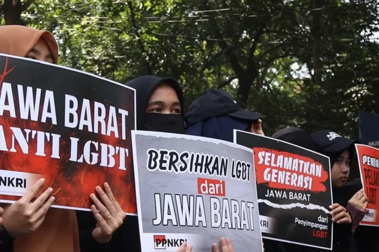 Geruduk DPRD Jabar, PPNKRI Desak Pemprov Jabar Terbitkan Aturan Anti-LGBT