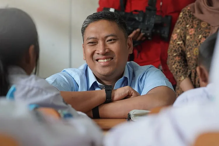 Sudaryono Sebut BGN Tak Suruh MBG di Daerah Karhutla Terus Berjalan