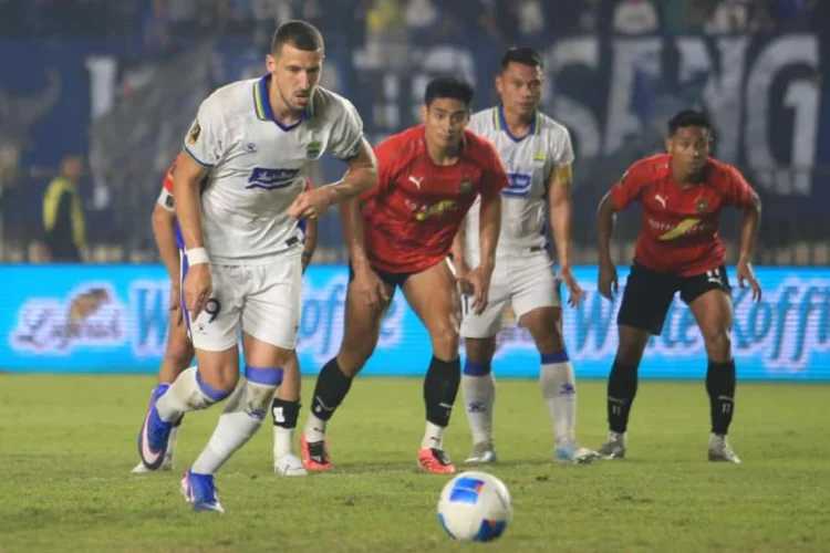 Balsa Sekulic Buru Gelar Juara Pertama Bersama Persib di Piala Presiden 2026