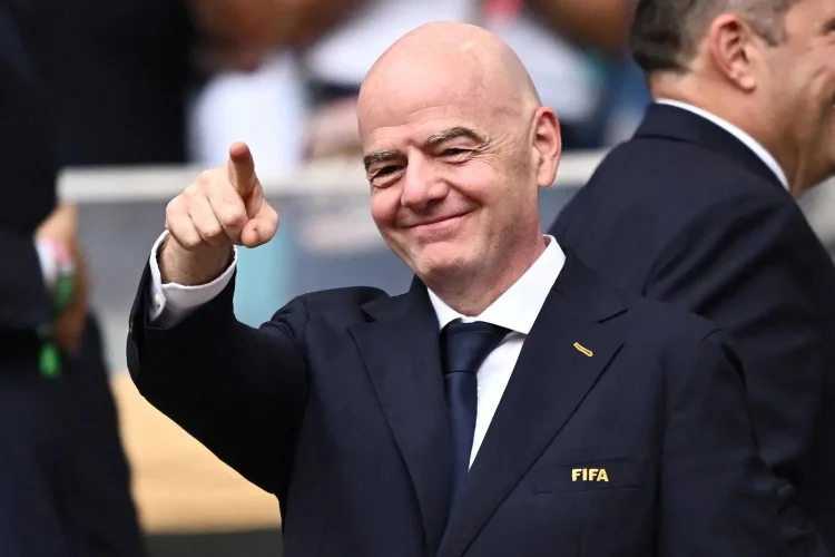 UEFA-FIFA Memanas